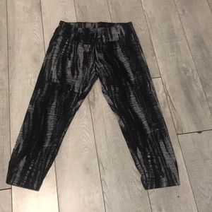 Calvin Klein performance work out capris